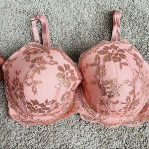 New Victoria Secret 34DDD Blush Pink/ Rosegold Bra